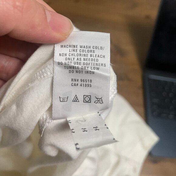 Under Armour Heatgear Short Sleeve T-shirt Cream White Women's Size Medium - Picture 8 of 8